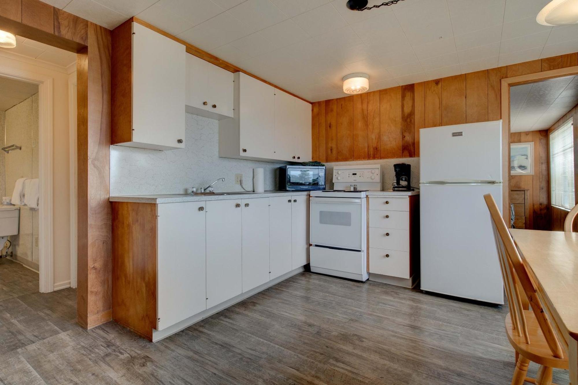 Ester Lee Oceanview Inn Lincoln City Bilik gambar